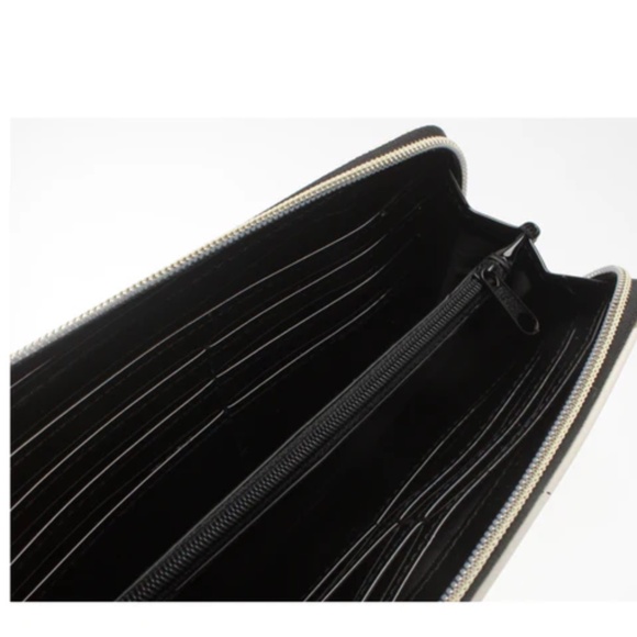 💐Suicide Squad Harley Quinn Daddy’s Lil Monster Wallet Cream NWOT - Picture 4 of 5